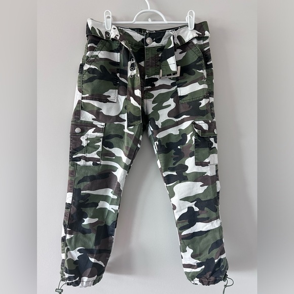 VIP Pants - VIP JEANS • Green & White Camo Cargo Pants • 9/29 •